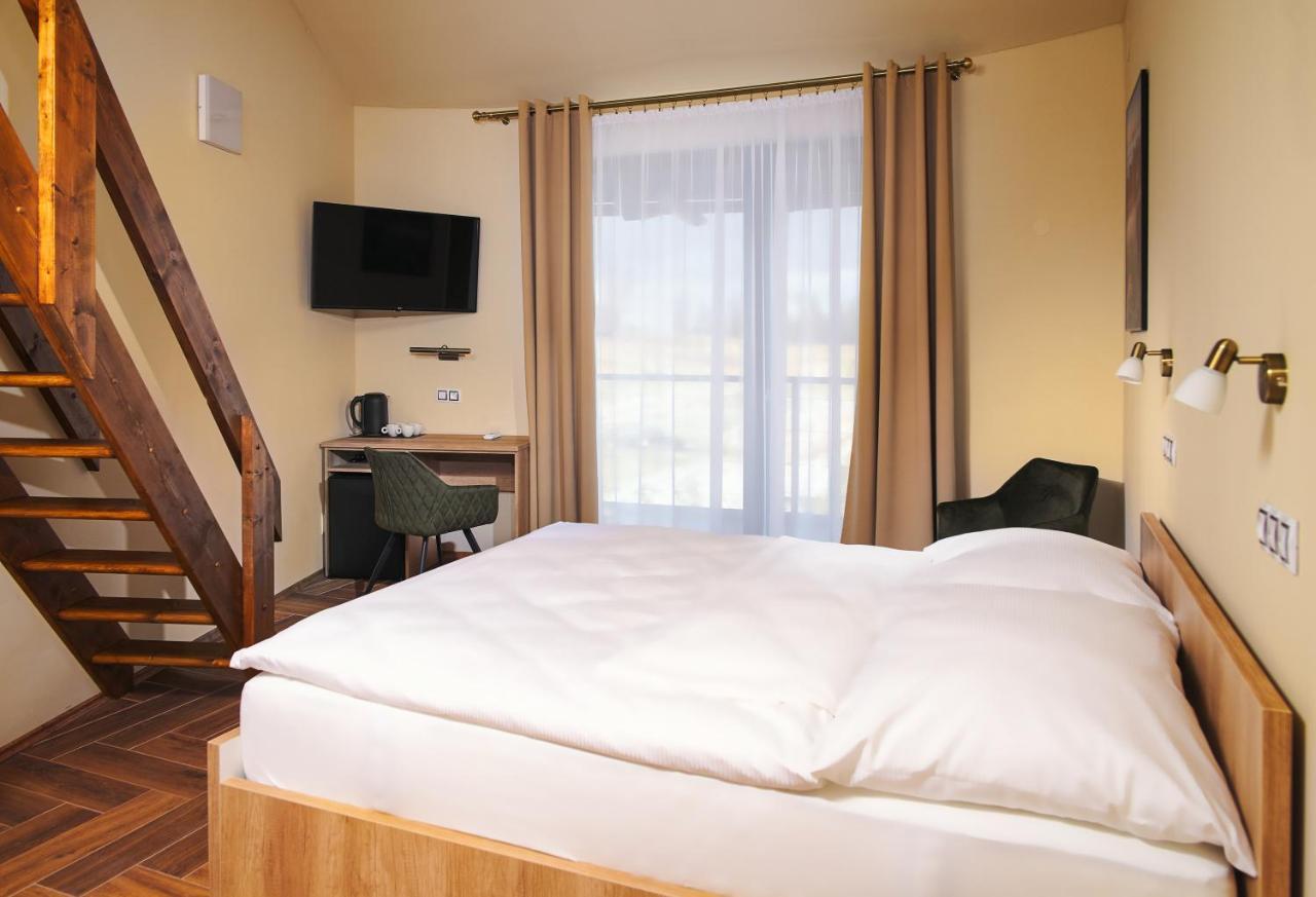 Hotel Dymnik Rumburk Ngoại thất bức ảnh